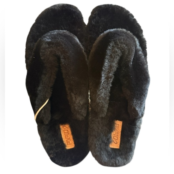 NWT OluKai Black Kipe'a Heu Fuzzy Slipper Women's Size 11 - Picture 4 of 7